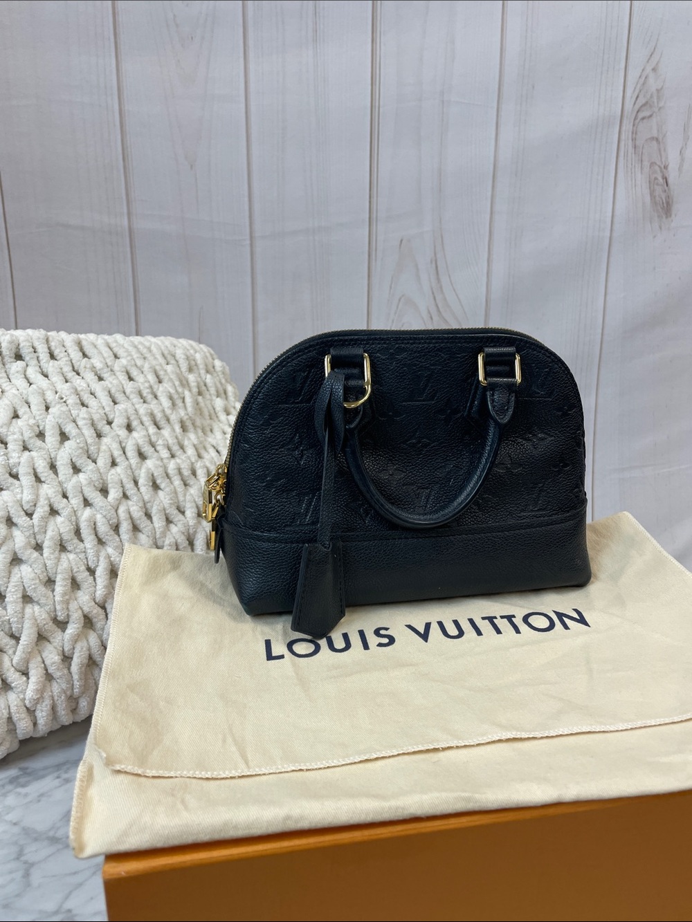 Louis Vuitton  Black Neo Alma Crossbody